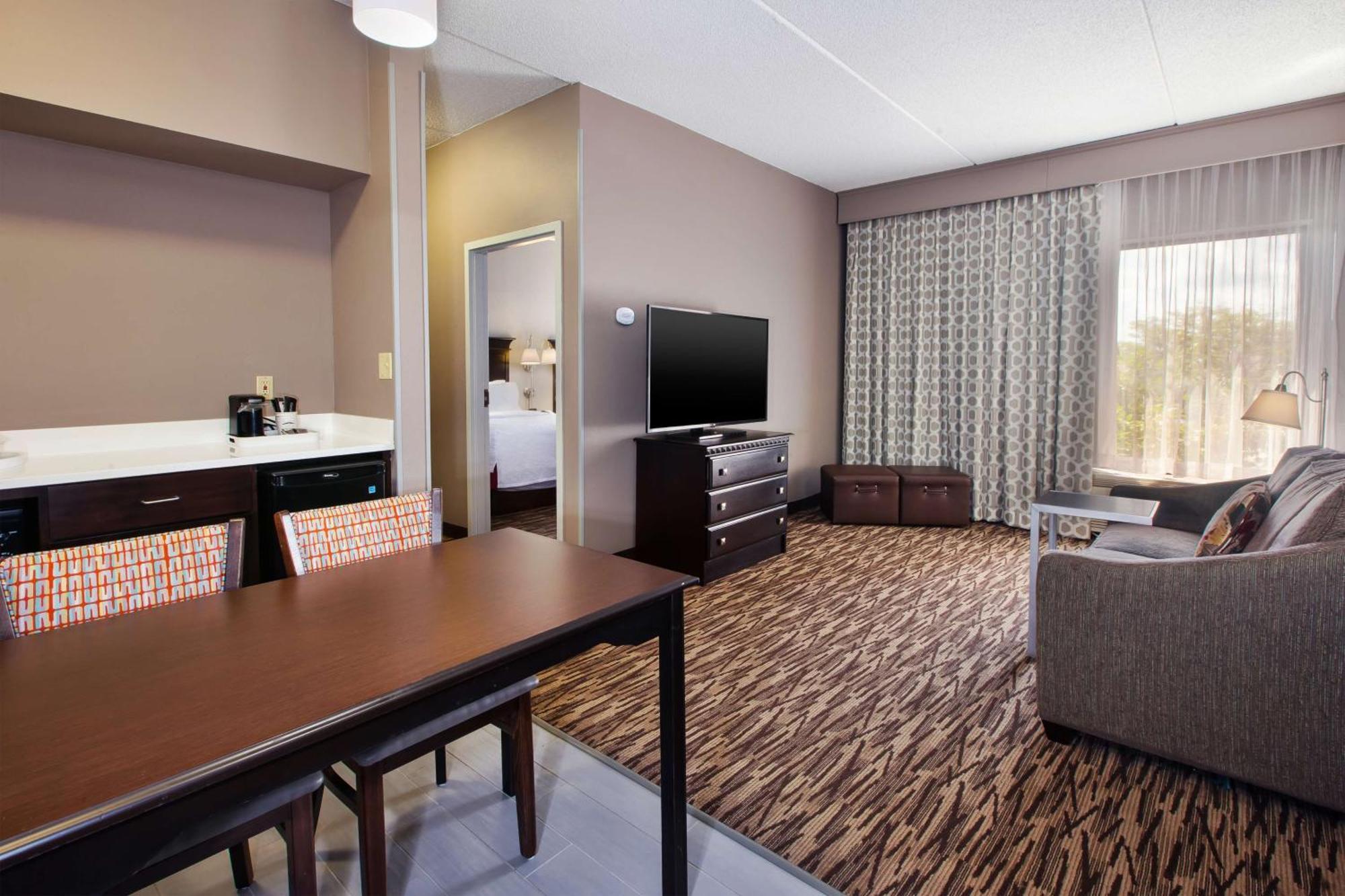 Hampton Inn&suites Cleveland-airport/middleburg Heights Middleburg Heights