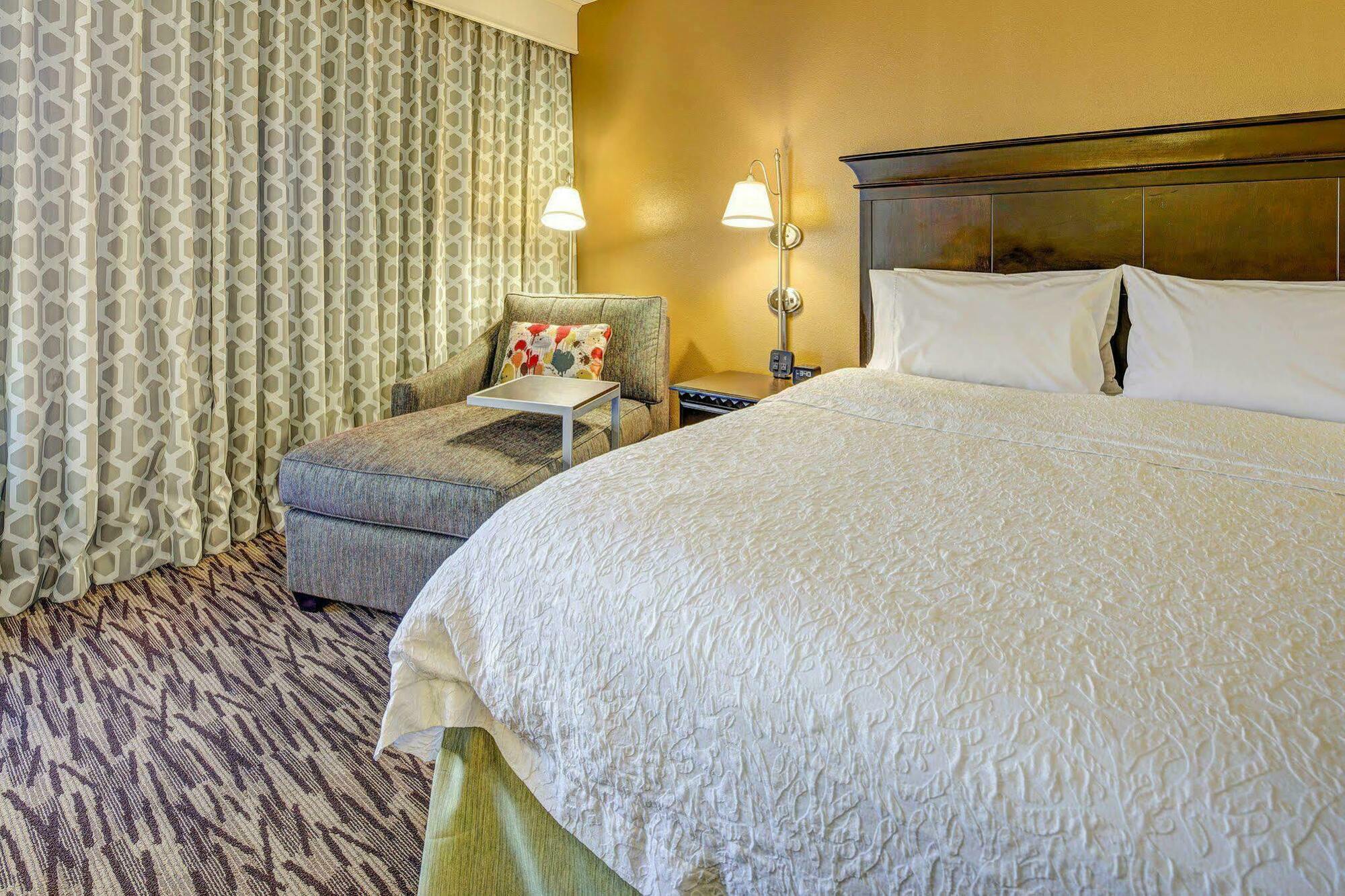 Hampton Inn&suites Cleveland-airport/middleburg Heights Hotel Middleburg Heights