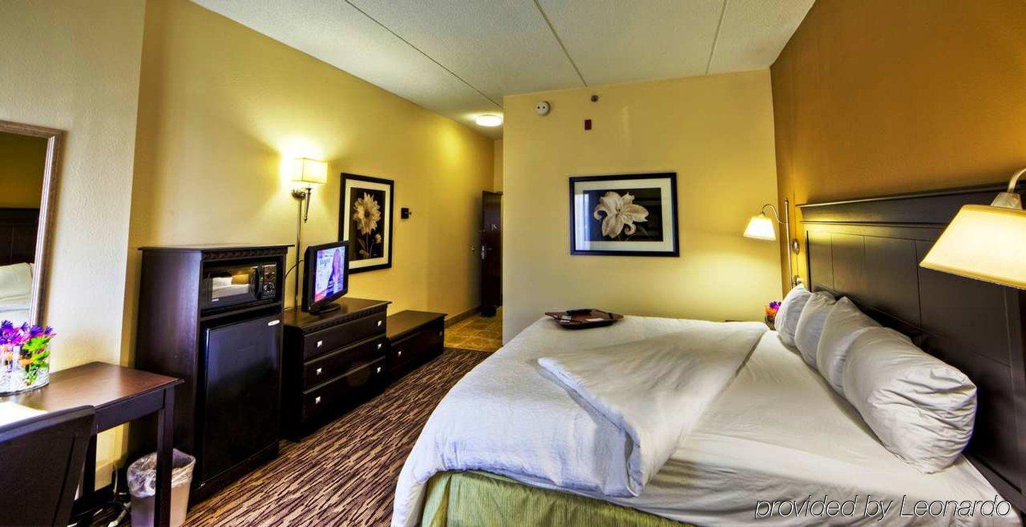Hampton & Cleveland-airport/middleburg Heights Hotel Middleburg Heights